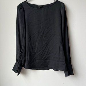 Button sleeve silky top